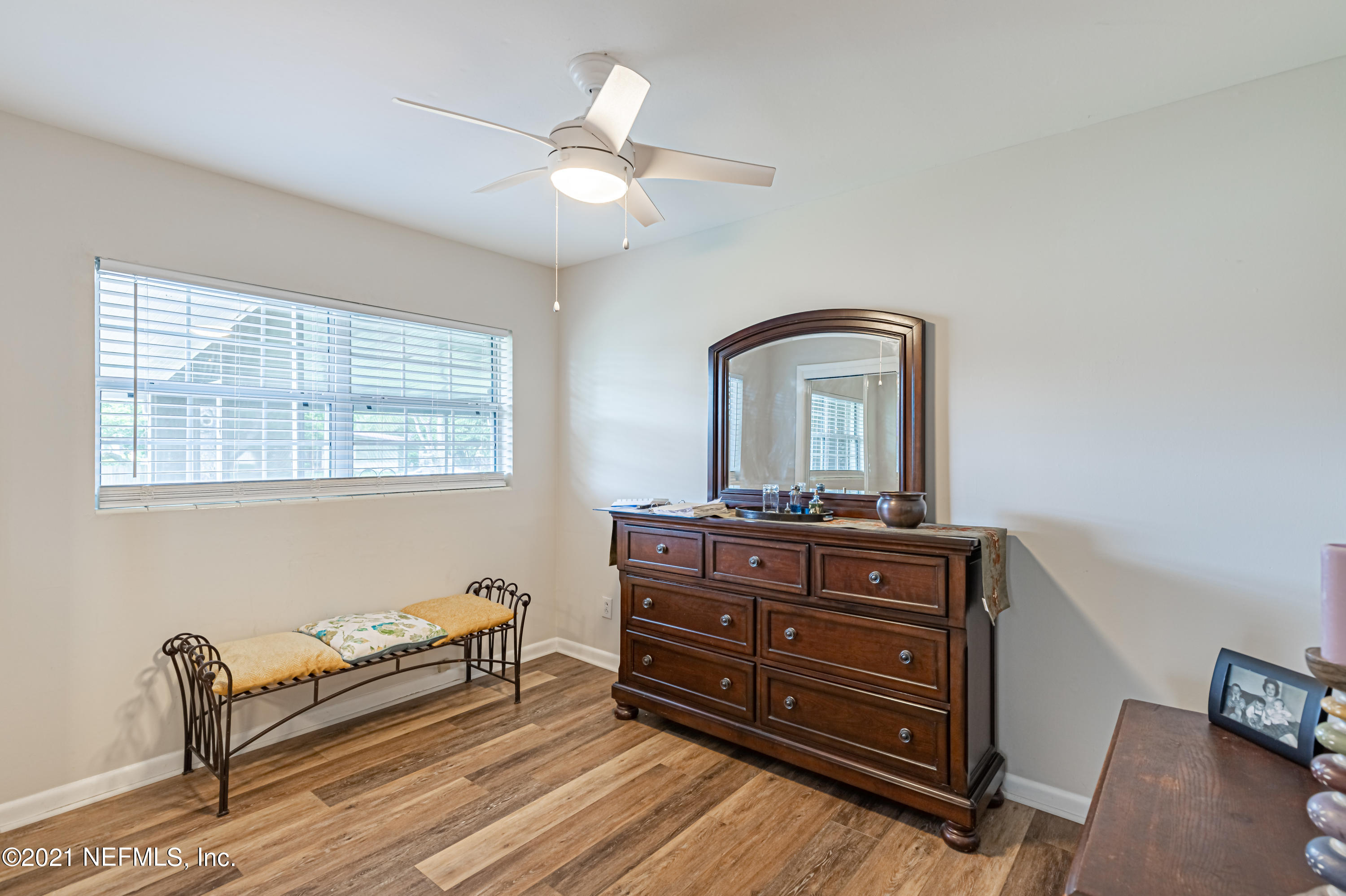 2127 Leon Road Jacksonville, FL 32246 - Photo 25 of 47 26 Third Bedroom