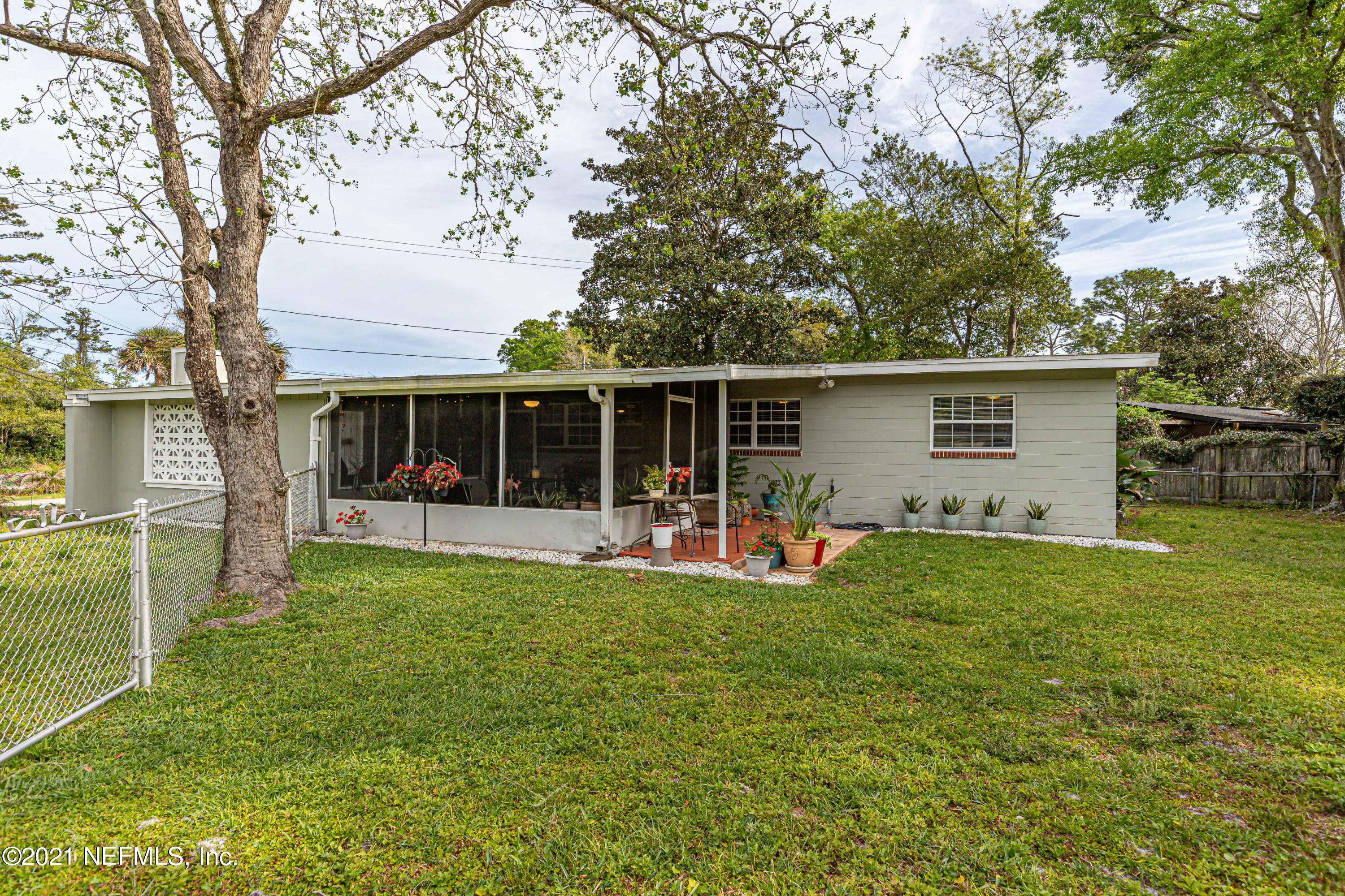 2127 Leon Road Jacksonville, FL 32246 - Photo 35 of 47 36 Rear-2