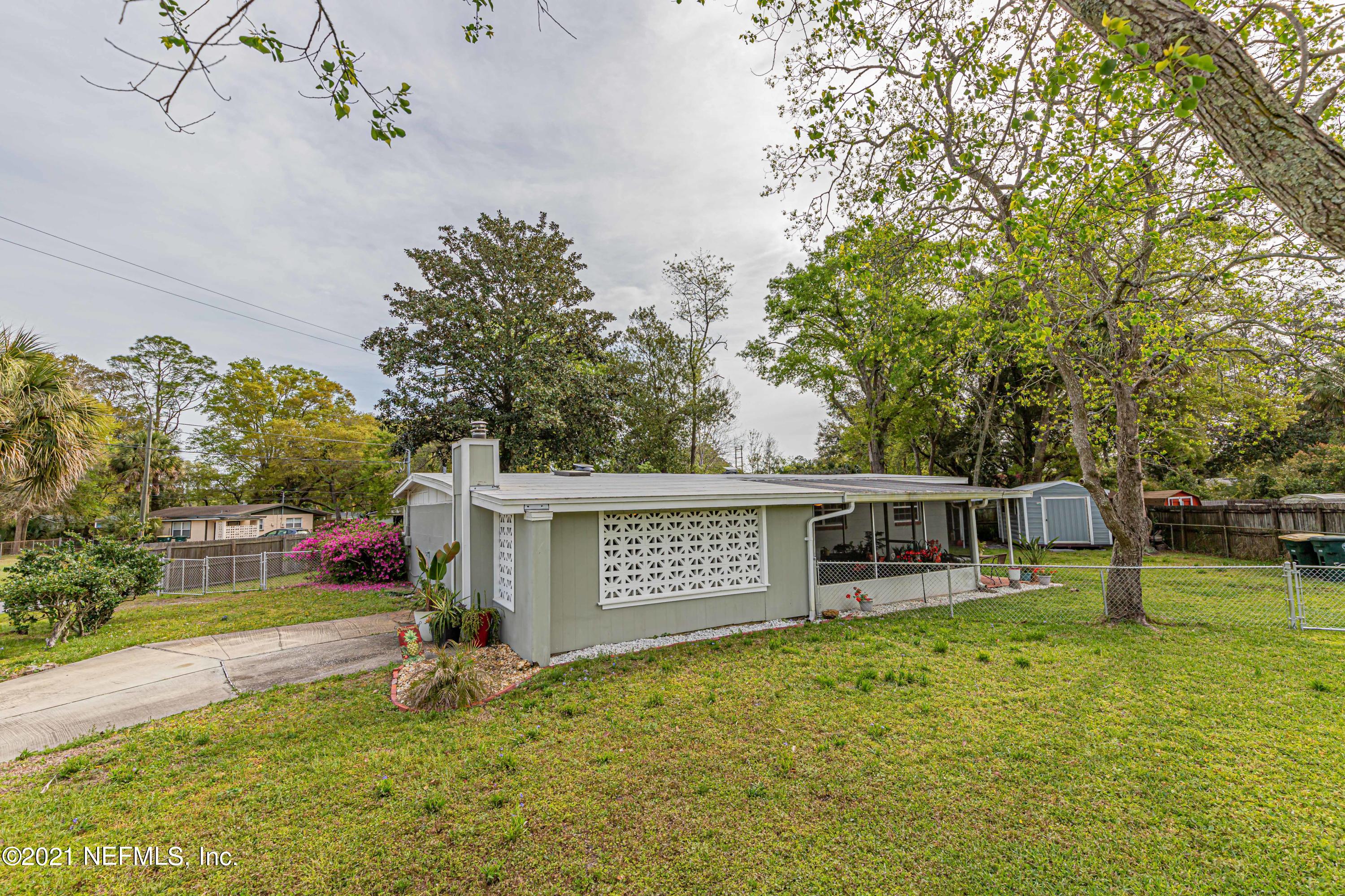 2127 Leon Road Jacksonville, FL 32246 - Photo 39 of 47 40 Roofline