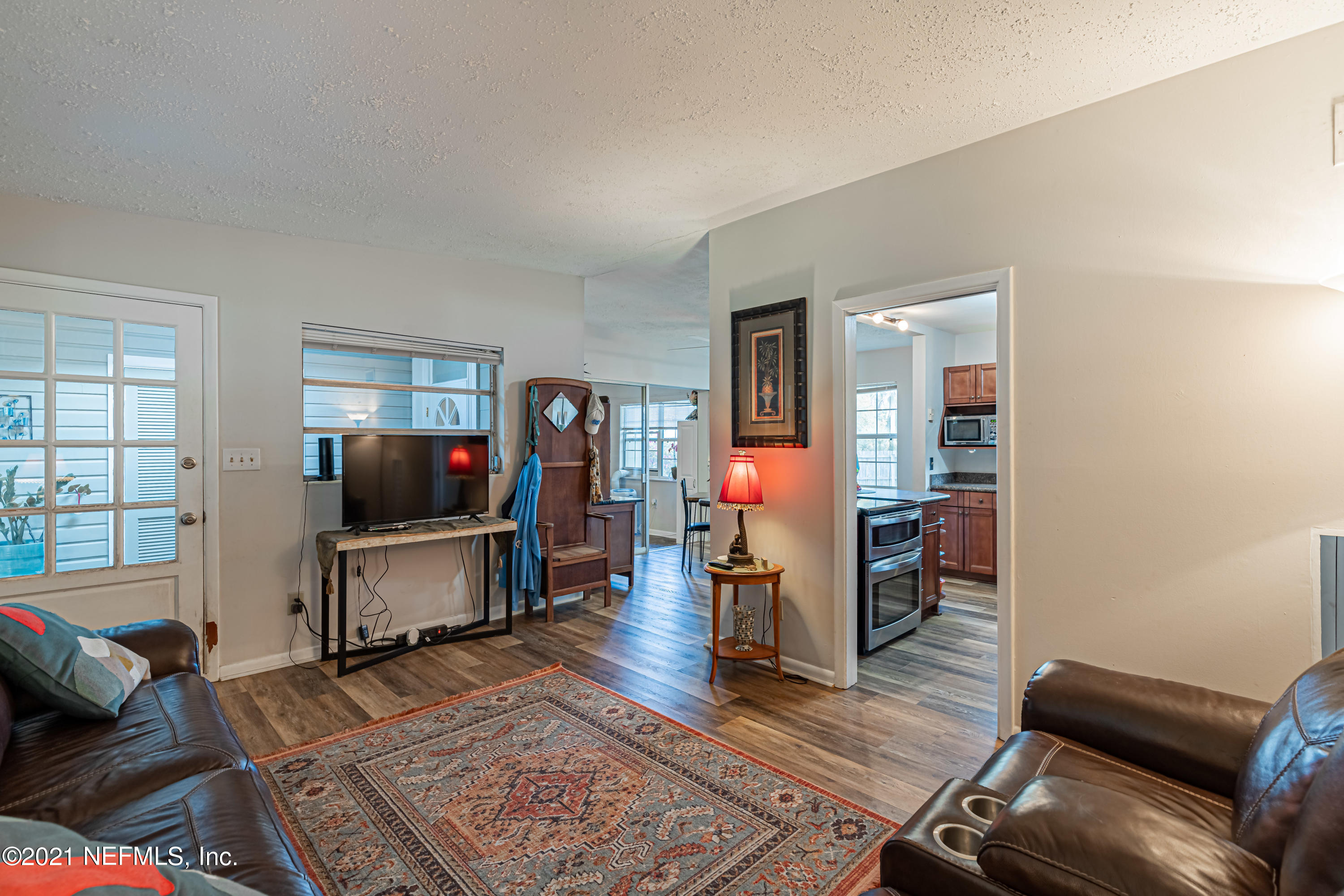2127 Leon Road Jacksonville, FL 32246 - Photo 9 of 47 10 Family Room