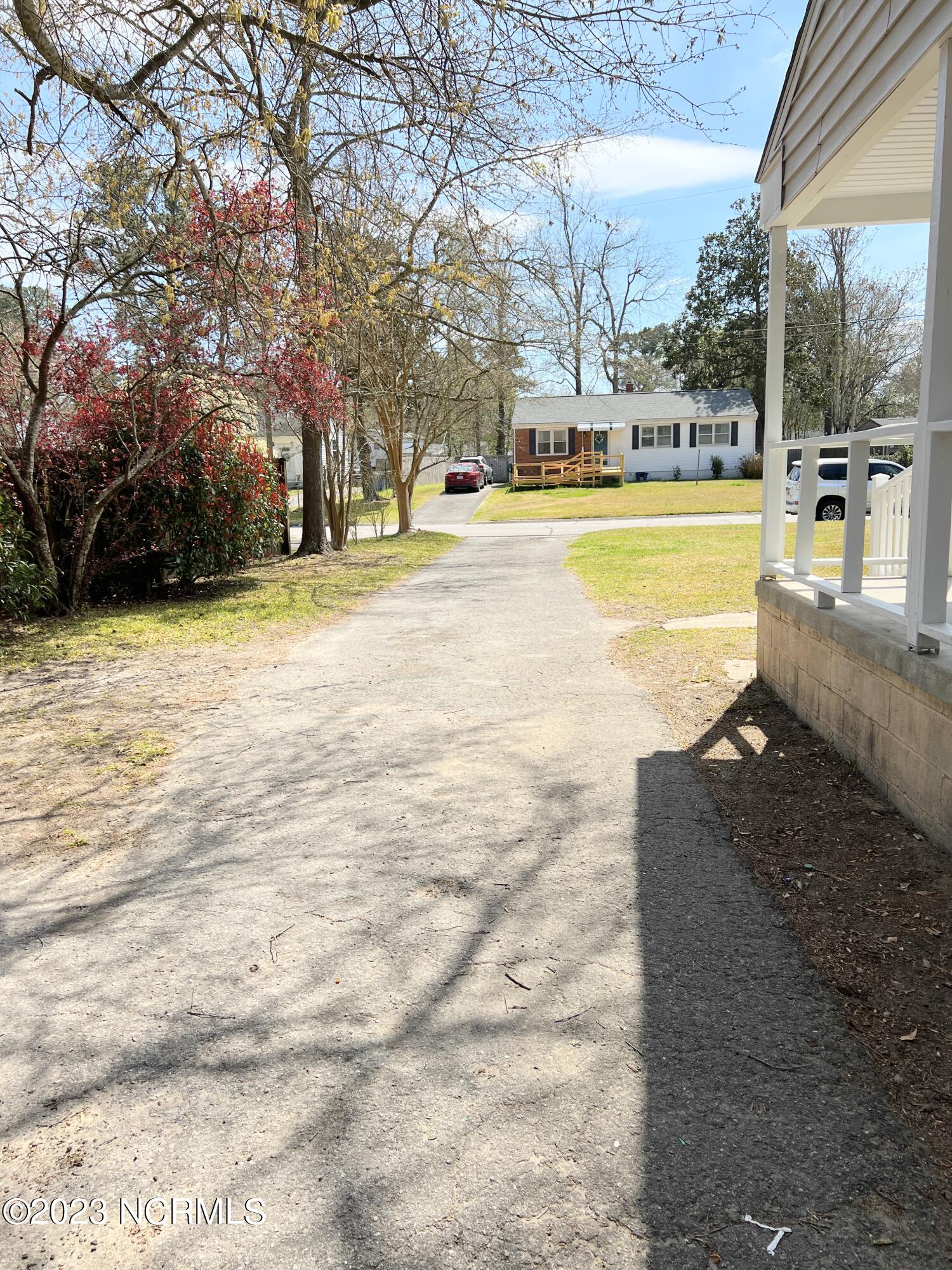 505 Delmar Road Jacksonville, NC 28540 - Photo 2 of 33 505 Delmar