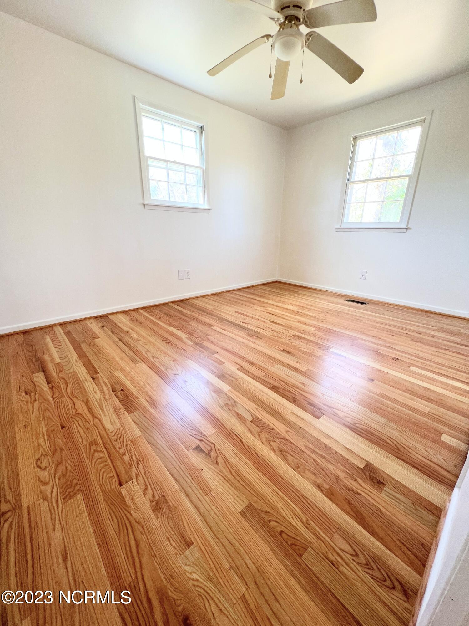 505 Delmar Road Jacksonville, NC 28540 - Photo 30 of 33 Bedroom 3