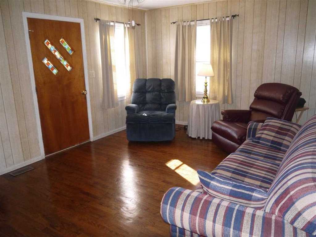702 Woodvale Road Anderson, SC 29624 - Photo 7 of 16 Gallery Image 7
