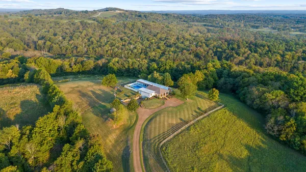 $2,449,900 | 1190 West Ellington Parkway, Lewisburg, TN 37091