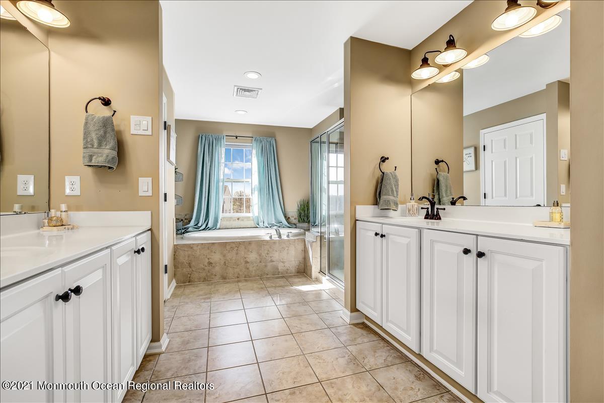 5 Jake Drive Cream Ridge, NJ 08514 - Photo 41 of 64 a bathroom with a double vanity sink mirror and bathtub