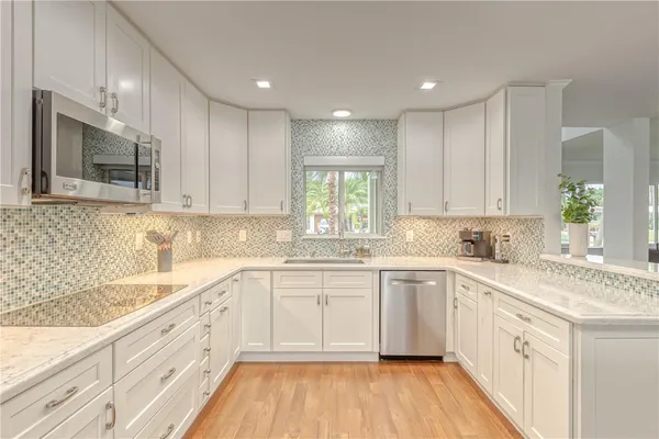 $9,995 | 1984 Sailfish Place, Lauderdale-by-the-Sea, FL 33062