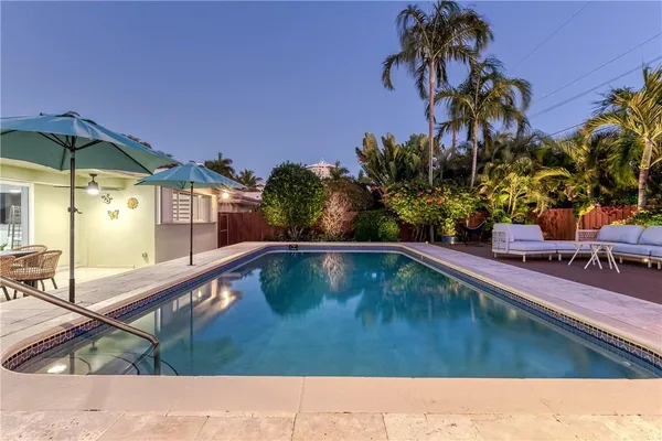 $9,995 | 1984 Sailfish Place, Lauderdale-by-the-Sea, FL 33062