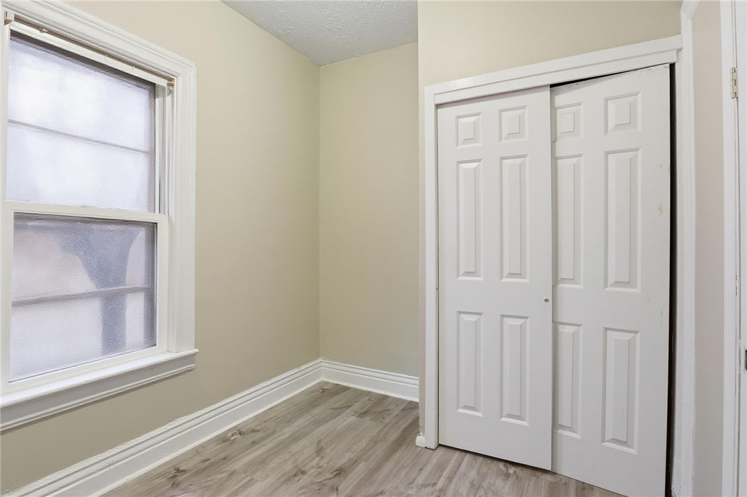 112 Carter Street Rochester, NY 14621 - Photo 15 of 24