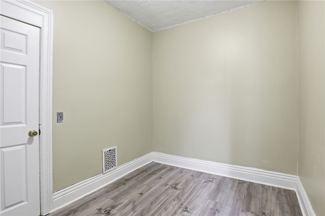 112 Carter Street Rochester, NY 14621 - Photo 21 of 24