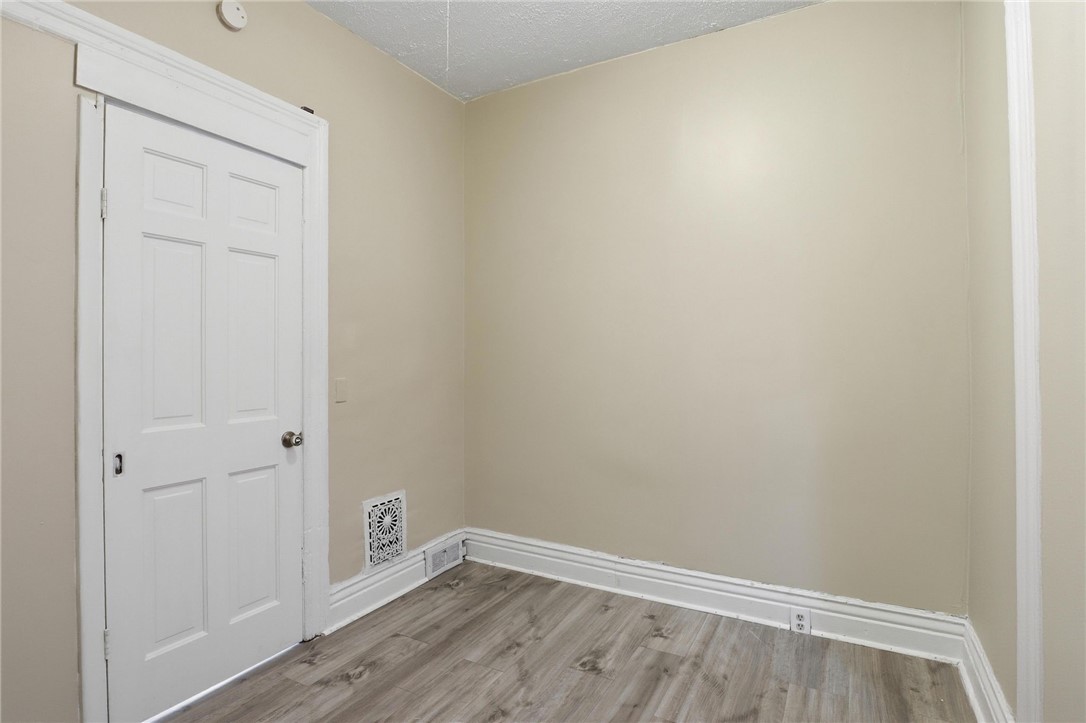 112 Carter Street Rochester, NY 14621 - Photo 22 of 24