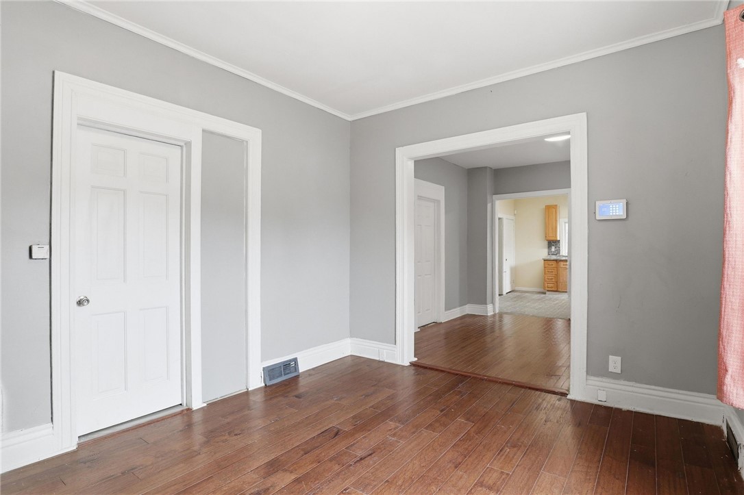 112 Carter Street Rochester, NY 14621 - Photo 3 of 24
