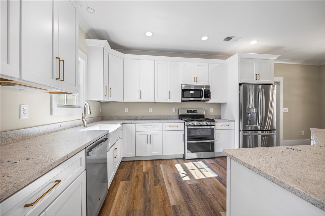 437 Falcons Lair W Drive Walhalla, SC 29691 - Photo 14 of 50 Kitchen