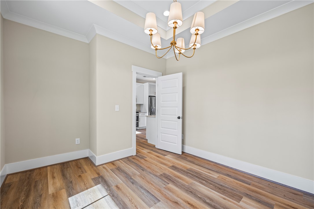 437 Falcons Lair W Drive Walhalla, SC 29691 - Photo 19 of 50 Dining Room