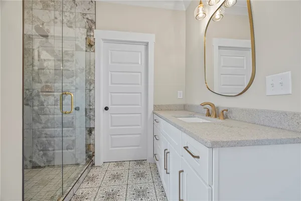$549,900 | 437 Falcons Lair W Drive, Walhalla, SC 29691
