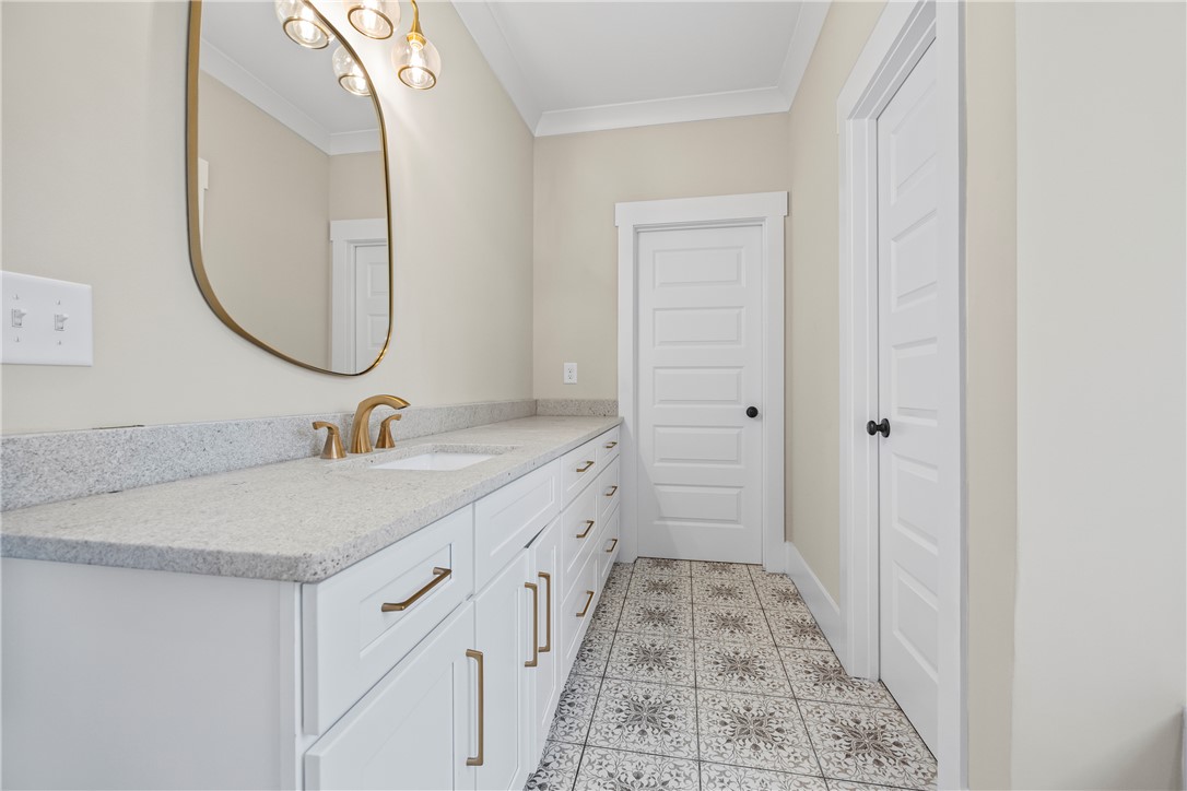 437 Falcons Lair W Drive Walhalla, SC 29691 - Photo 28 of 50 Master Suite Bath