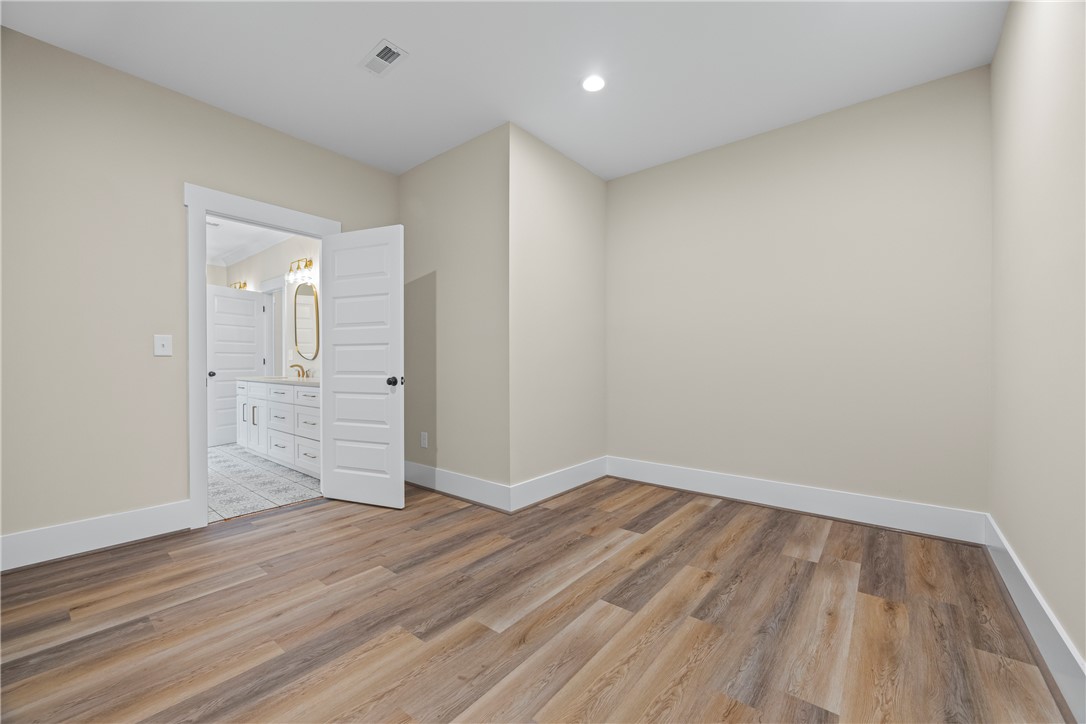 437 Falcons Lair W Drive Walhalla, SC 29691 - Photo 29 of 50 Huge walk in closet off of master