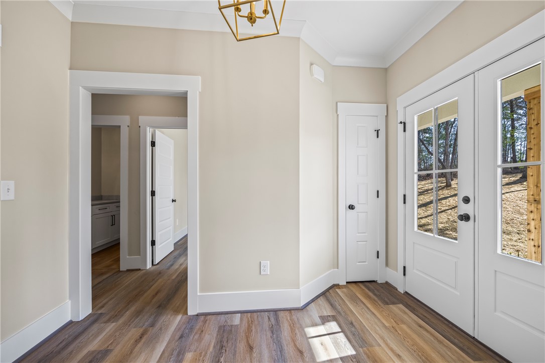 437 Falcons Lair W Drive Walhalla, SC 29691 - Photo 3 of 50 Entry Hall