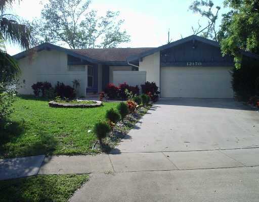 12170 Old Country Road Wellington, FL 33414 - Photo 3 of 11 Additional Photo