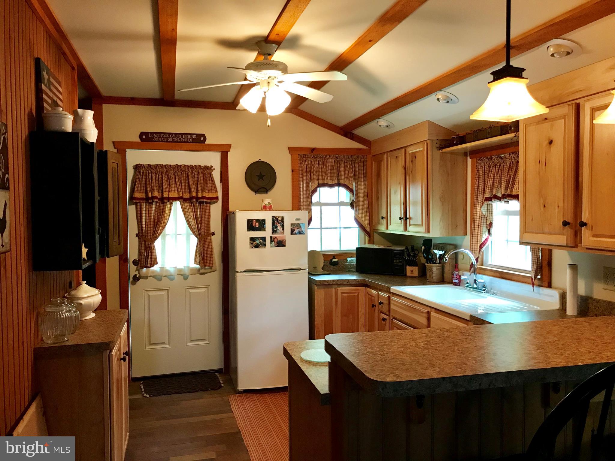 1285 Nursery Road, Unit 9 Green Lane, PA 18054 - Photo 4 of 26 Gallery Image 4