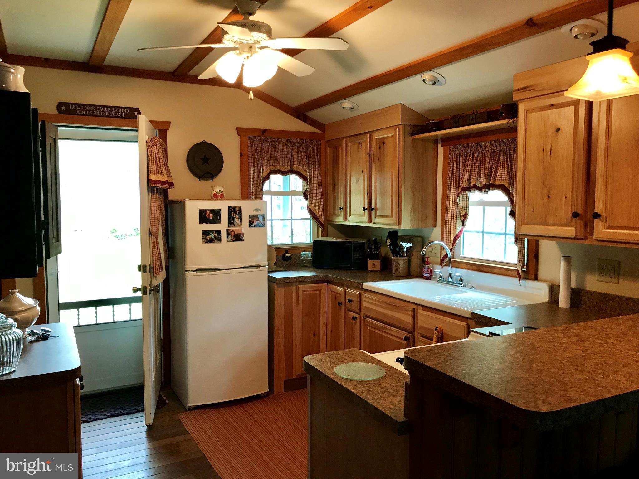 1285 Nursery Road, Unit 9 Green Lane, PA 18054 - Photo 5 of 26 Gallery Image 5