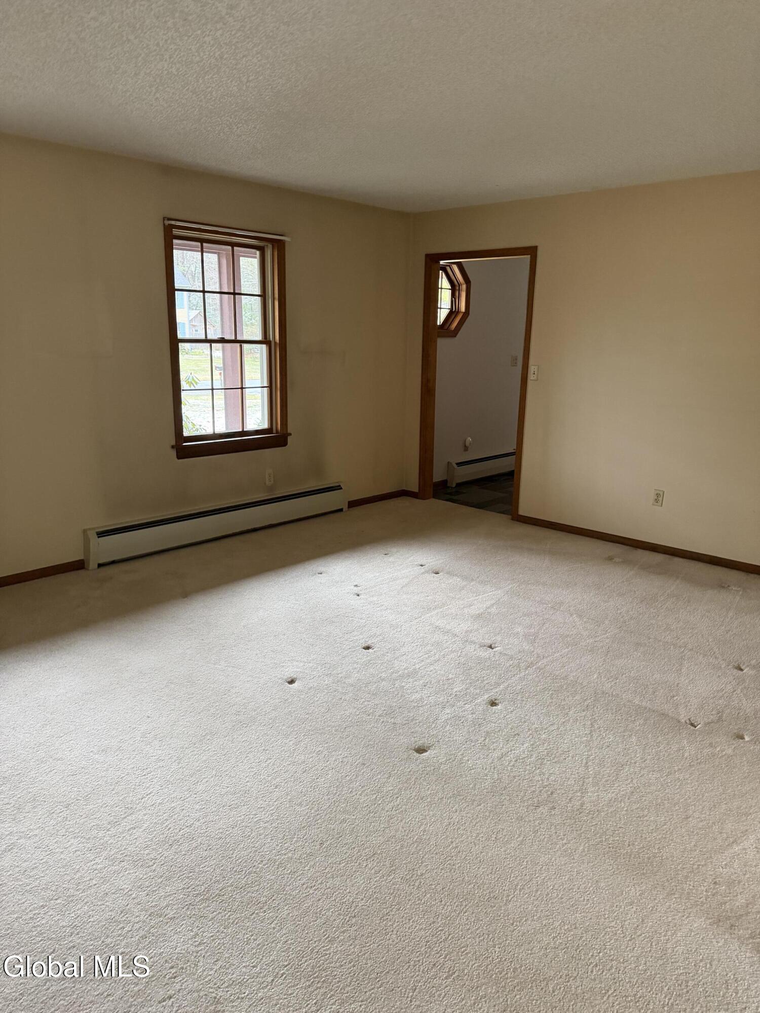 19 Sugar Pine Road Queensbury, NY 12804 - Photo 16 of 38 IMG_4594