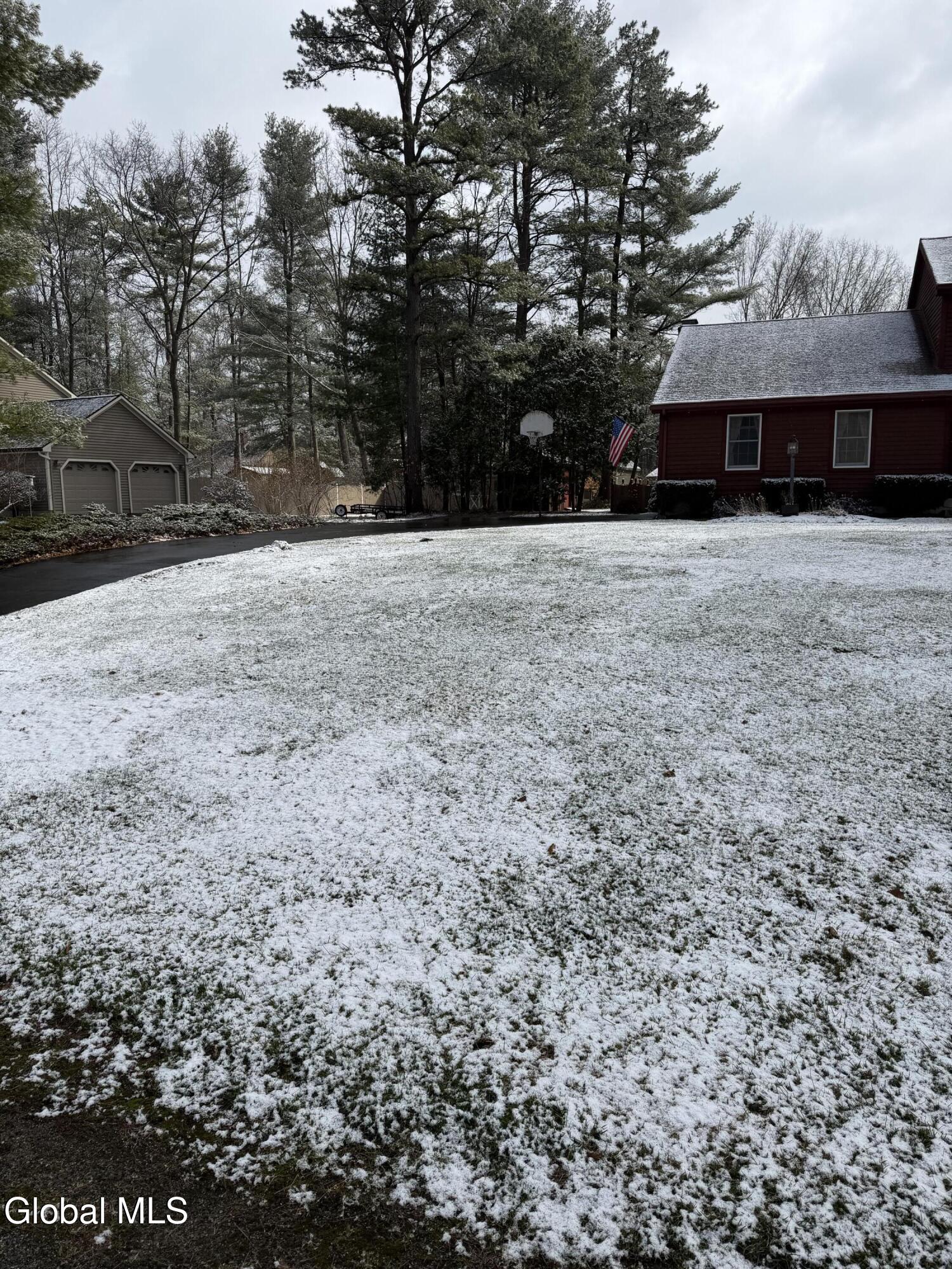 19 Sugar Pine Road Queensbury, NY 12804 - Photo 2 of 38 IMG_4583(2)