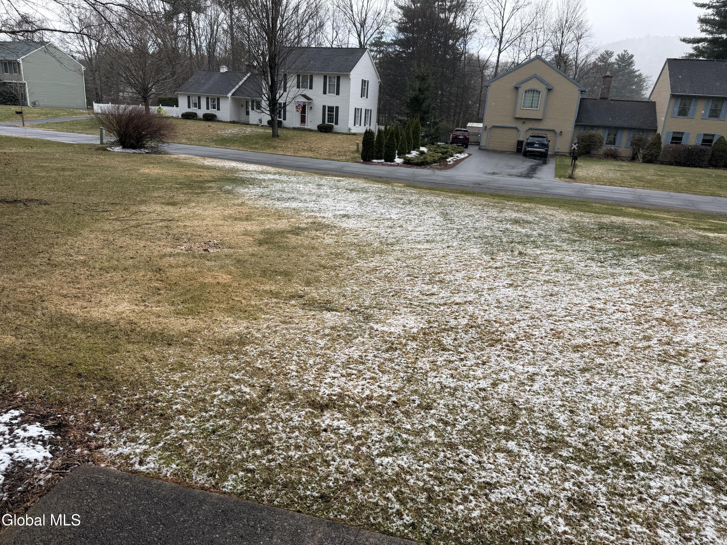 19 Sugar Pine Road Queensbury, NY 12804 - Photo 8 of 38 IMG_4625