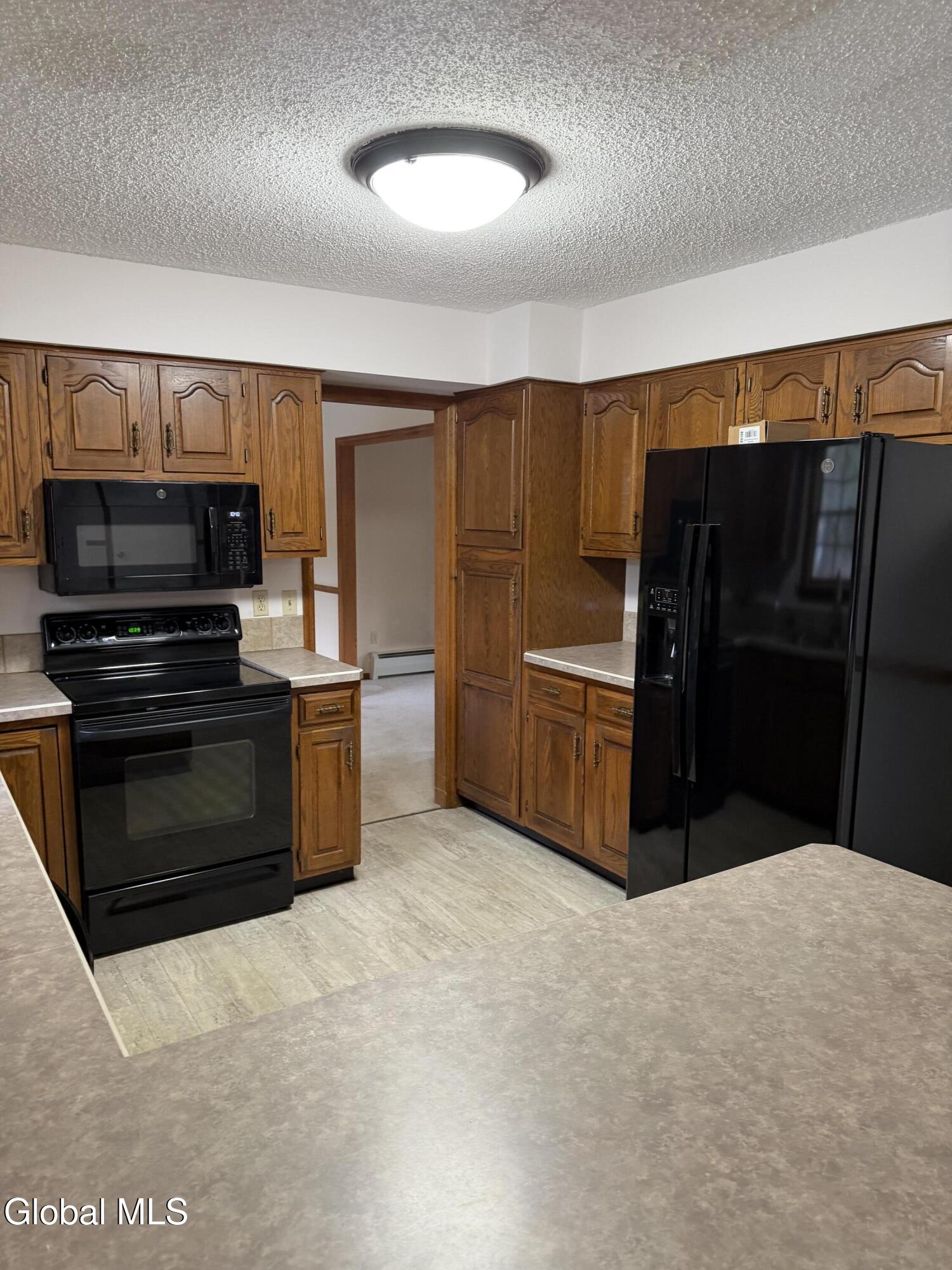 19 Sugar Pine Road Queensbury, NY 12804 - Photo 9 of 38 IMG_4588