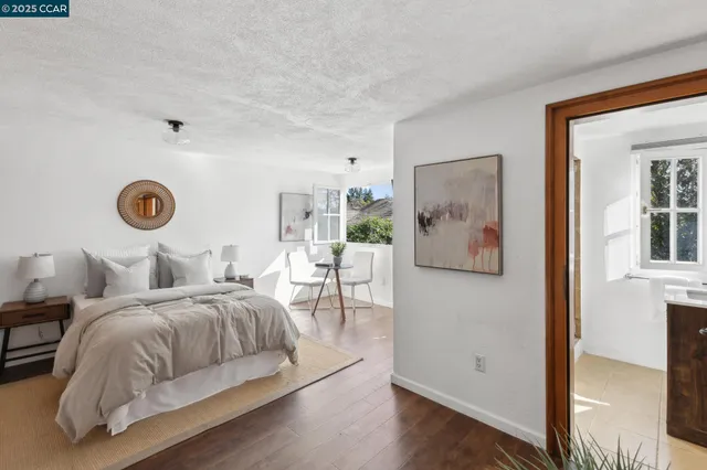 $1,450,000 | 40 Las Palomas, Orinda, CA 94563