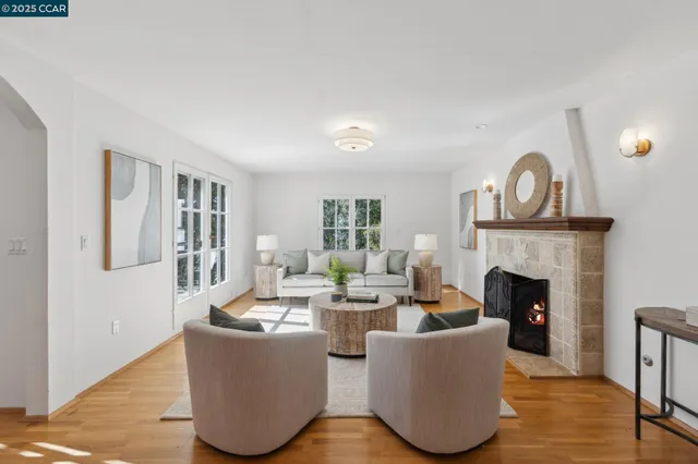 $1,450,000 | 40 Las Palomas, Orinda, CA 94563