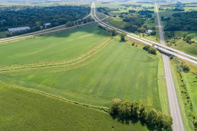 $1,900,000 | 21126 Bagley Avenue, Faribault, MN 55021