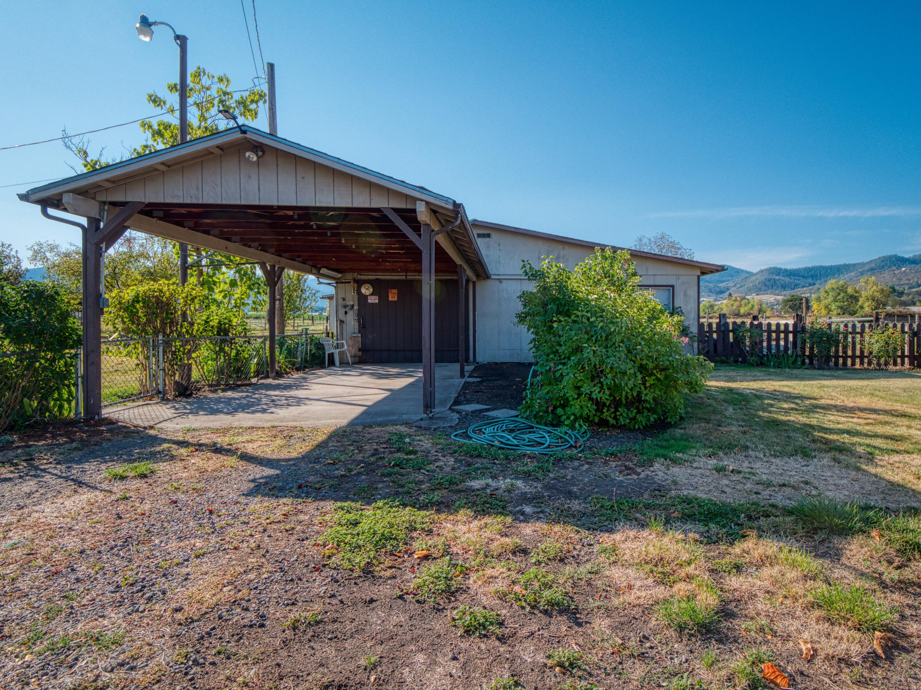 455 Hartley Road Talent, OR 97540 - Photo 22 of 26 Shed 1