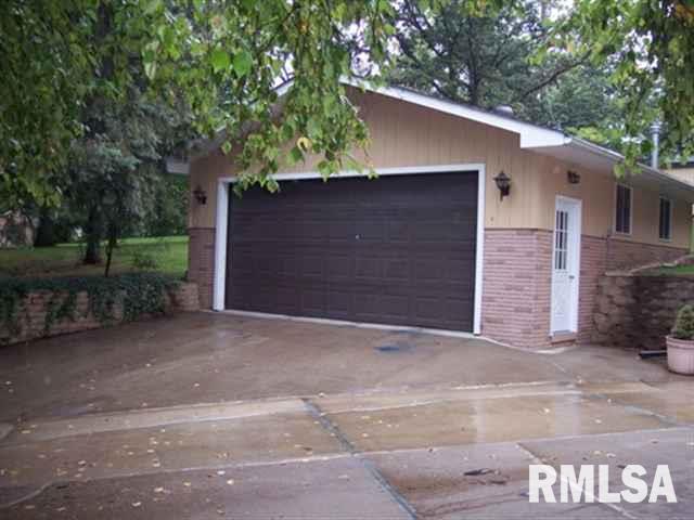3561 Moencks Road Bettendorf, IA 52722 - Photo 11 of 11 Gallery Image 11