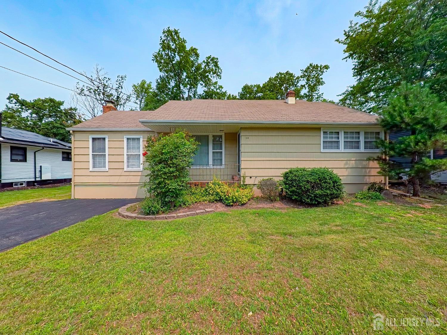 196 Normandy Road Edison, NJ 08820 - Photo 1 of 23