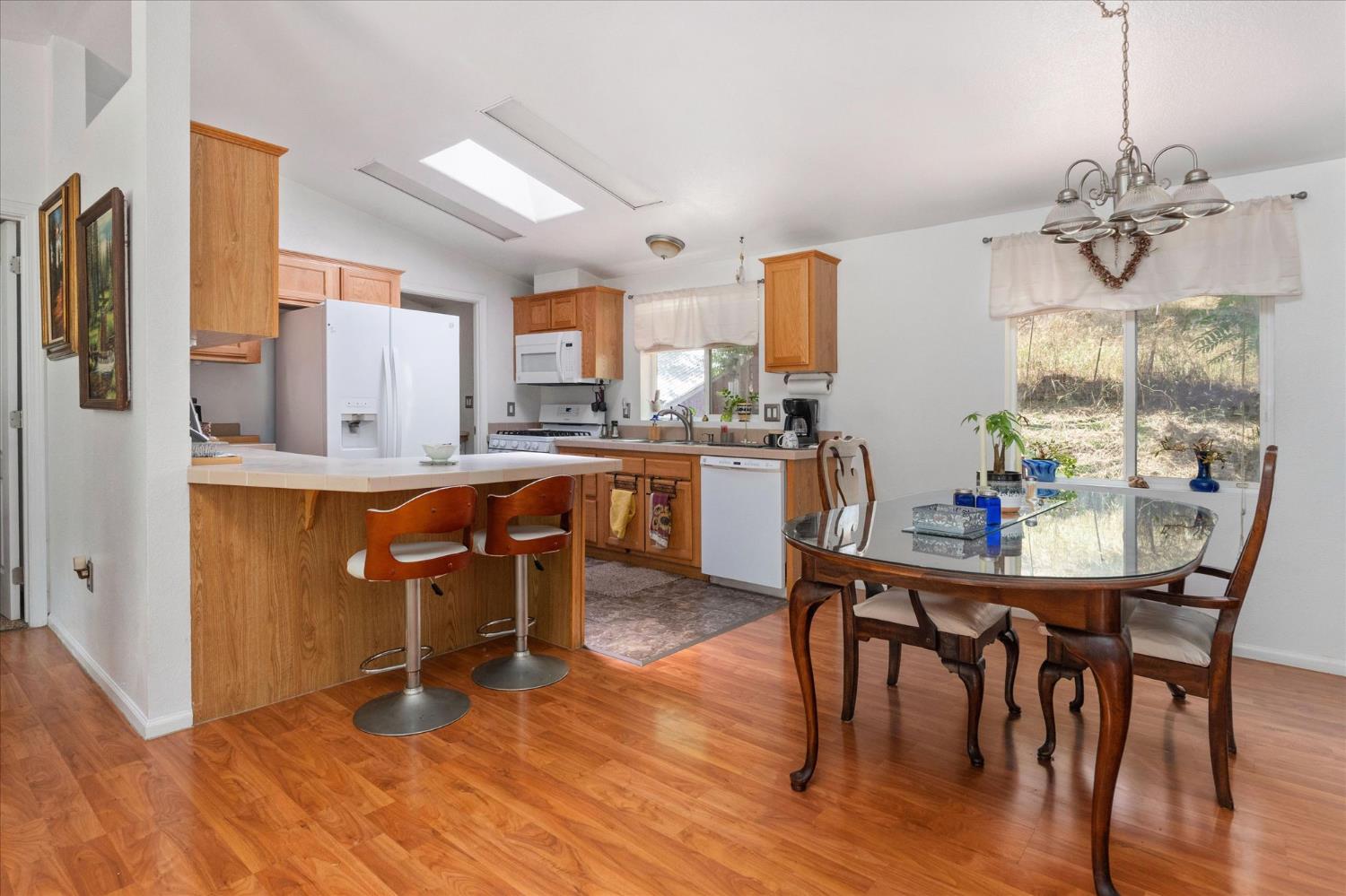 20263 Tuttletown Road Sonora, CA 95370 - Photo 12 of 29