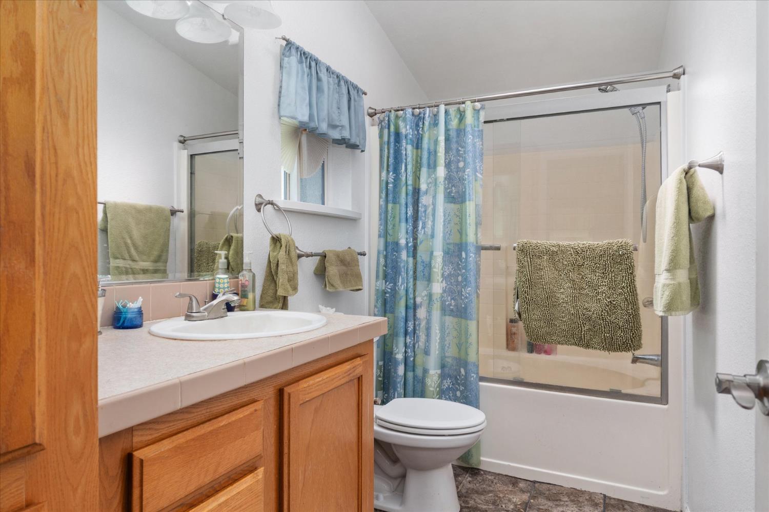 20263 Tuttletown Road Sonora, CA 95370 - Photo 19 of 29