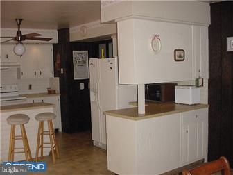 97 Larrison Road Wrightstown, NJ 08562 - Photo 10 of 12 Kitchen