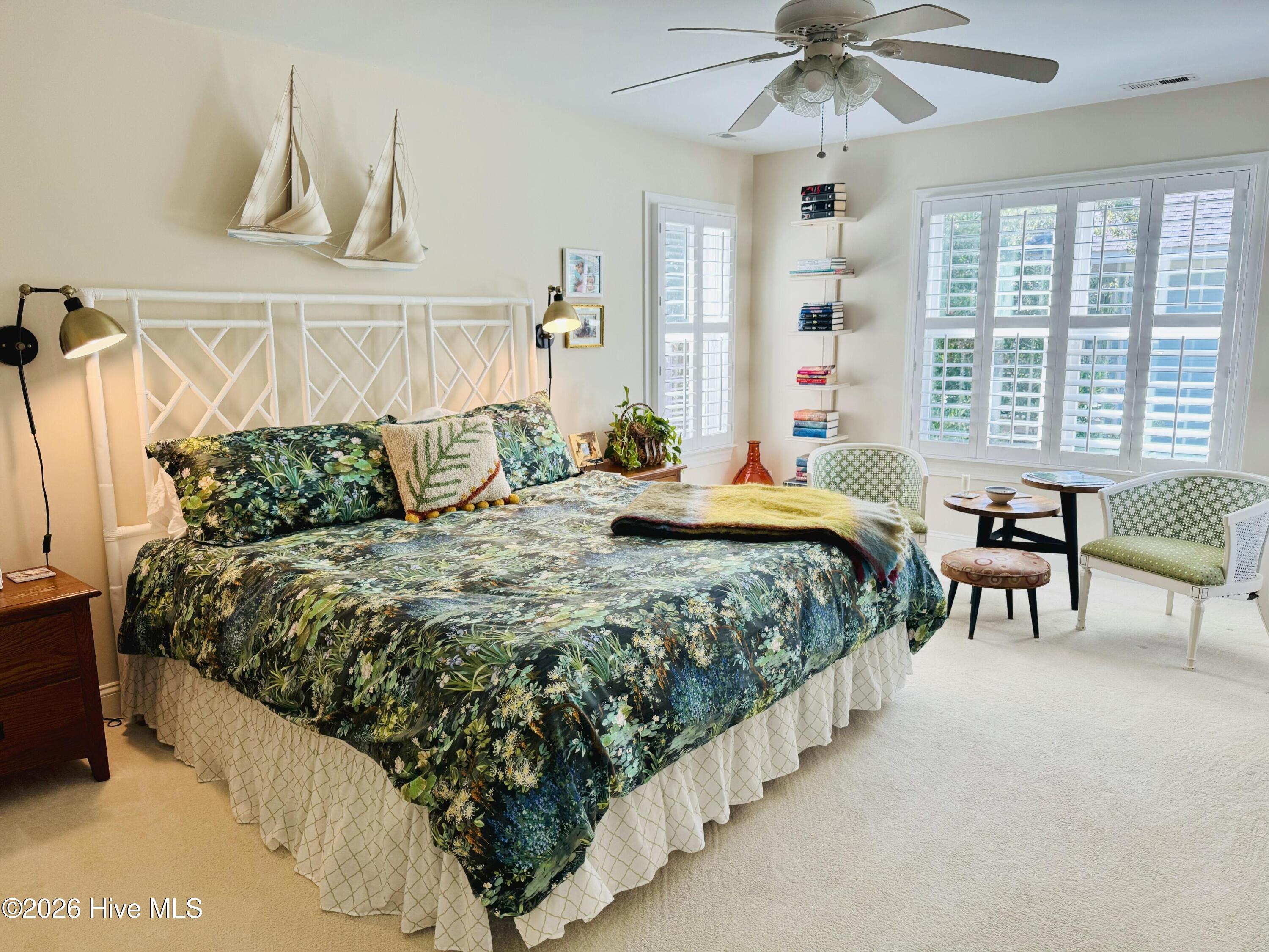 573 Coral Ridge Road Pine Knoll Shores, NC 28512 - Photo 16 of 32 16_beyc69c67a01db41b