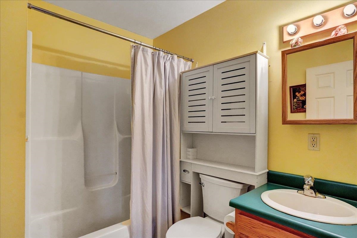 133 Birch Court Burlington, VT 05408 - Photo 21 of 40