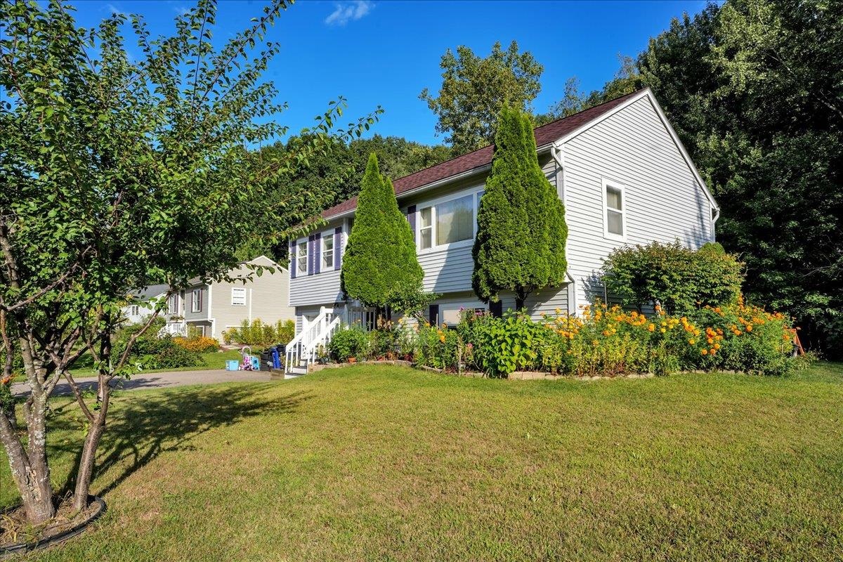 133 Birch Court Burlington, VT 05408 - Photo 37 of 40