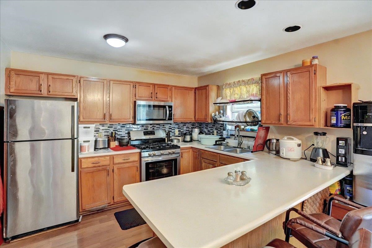 133 Birch Court Burlington, VT 05408 - Photo 7 of 40