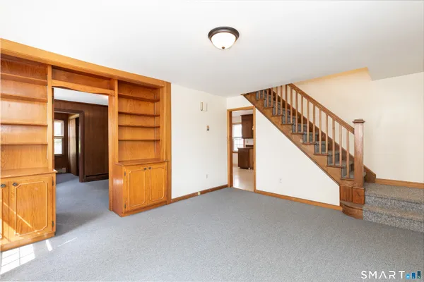 $299,900 | 184 Olivia Street, Derby, CT 06418