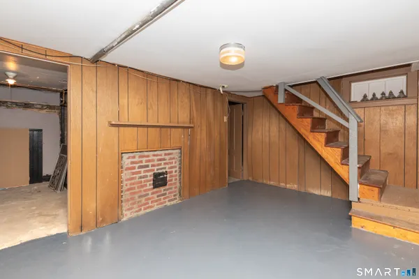 $299,900 | 184 Olivia Street, Derby, CT 06418