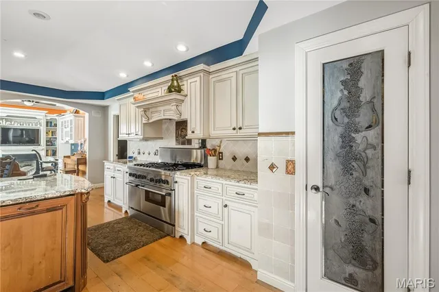 $456,900 | 129 County Road 213, Qulin, MO 63961