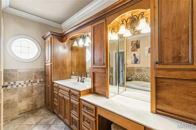 $456,900 | 129 County Road 213, Qulin, MO 63961