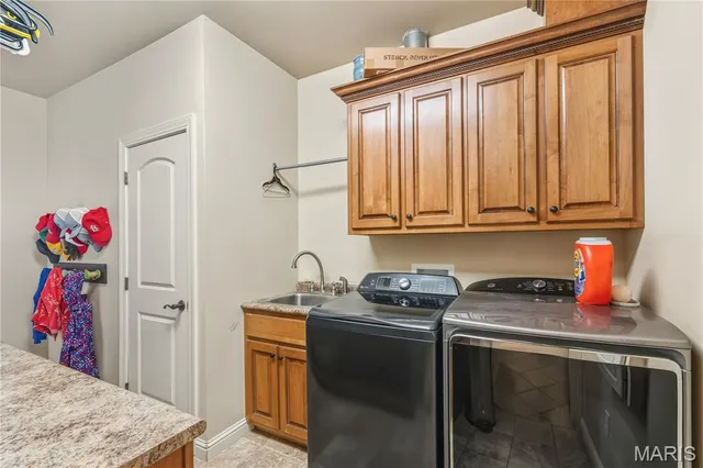 $456,900 | 129 County Road 213, Qulin, MO 63961