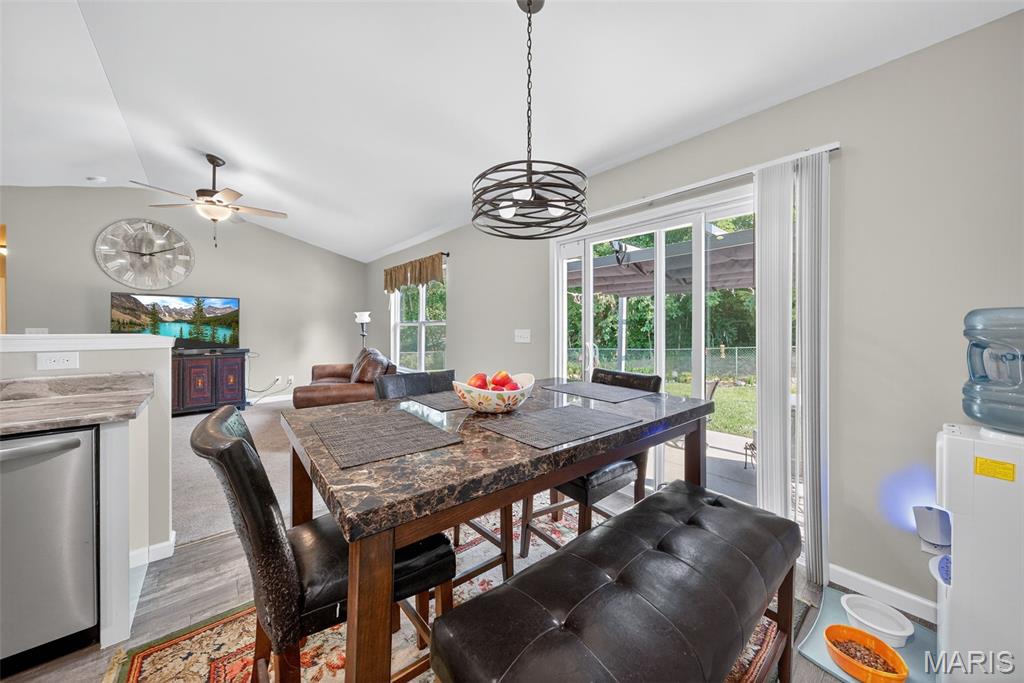 11 Round Table Court Winfield, MO 63389 - Photo 11 of 30