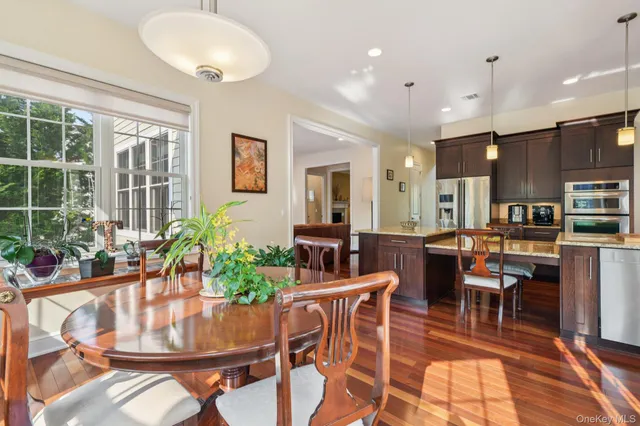 $2,149,000 | 4 Celestial Court, St. James, NY 11780