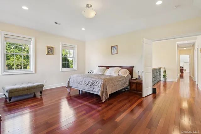 $2,149,000 | 4 Celestial Court, St. James, NY 11780