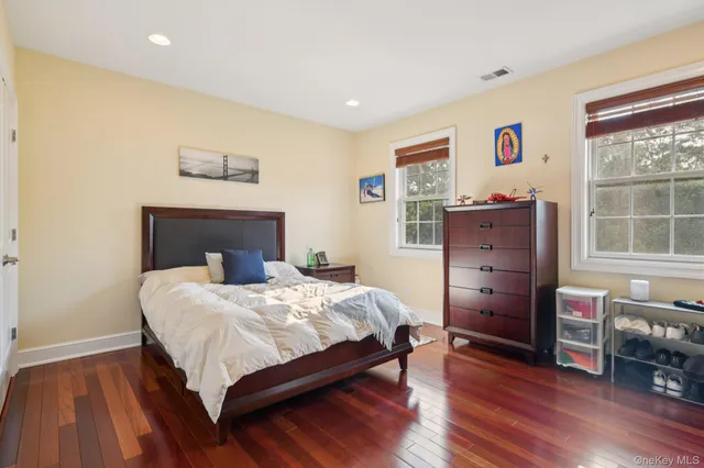 $2,149,000 | 4 Celestial Court, St. James, NY 11780